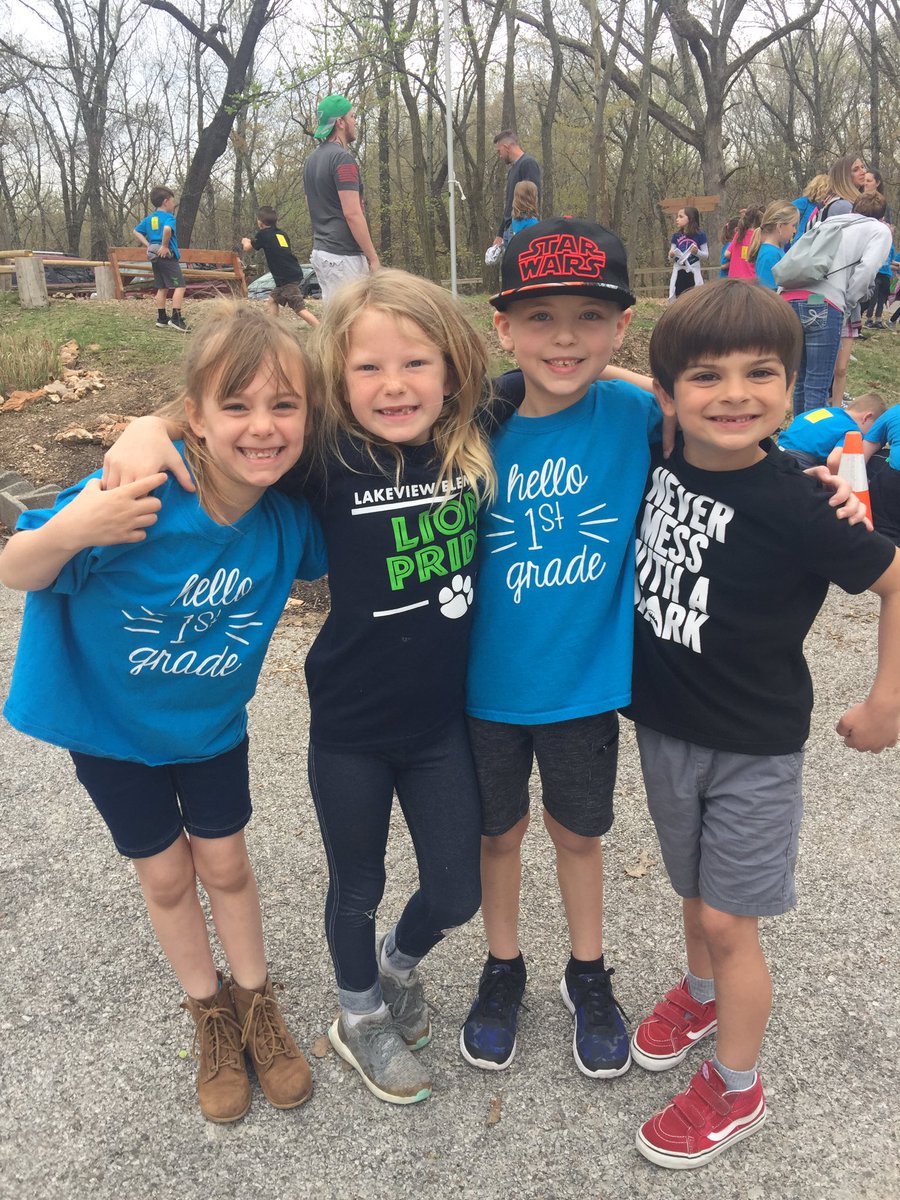 MichelleFine15's tweet photo. Had the best time with these amazing kids at Wild Bird Sanctuary!! 🦉🦅@LVEPrebianca https://t.co/2CrMycaz3Y