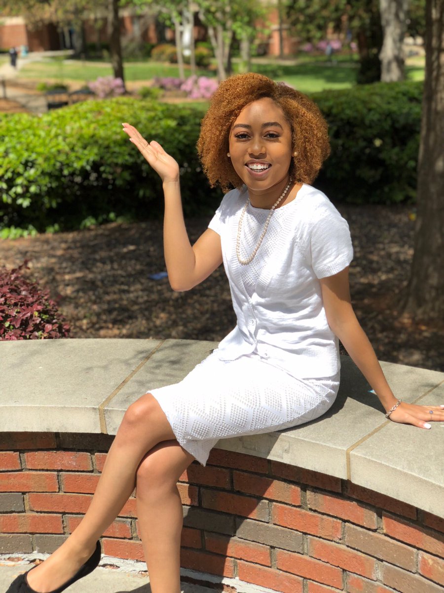 ElleDubYuh's tweet image. Happy #SpelmanFoundersDay to my home away from home and all my Spelman sisters around the world!
💙 #OhDontYouWish