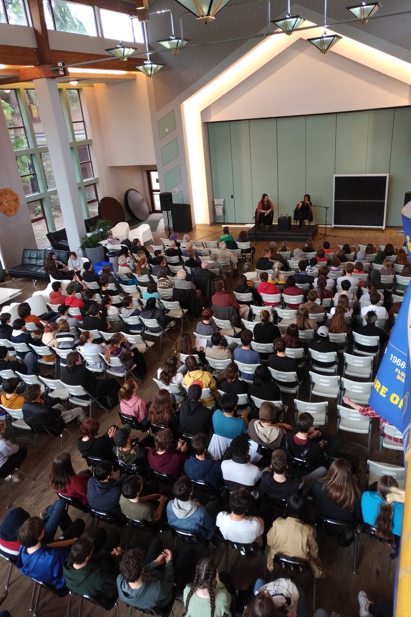 Full house at Gulf Islands Secondary School and <a href="/saltspringforum/">Salt Spring Forum</a> for <a href="/moribajah/">Moriba Jah</a> ! <a href="/OuterSpaceInst/">Outer Space Institute</a> <a href="/saltspringx/">Salt Spring Exchange</a> @GIDriftwood #SaltSpring