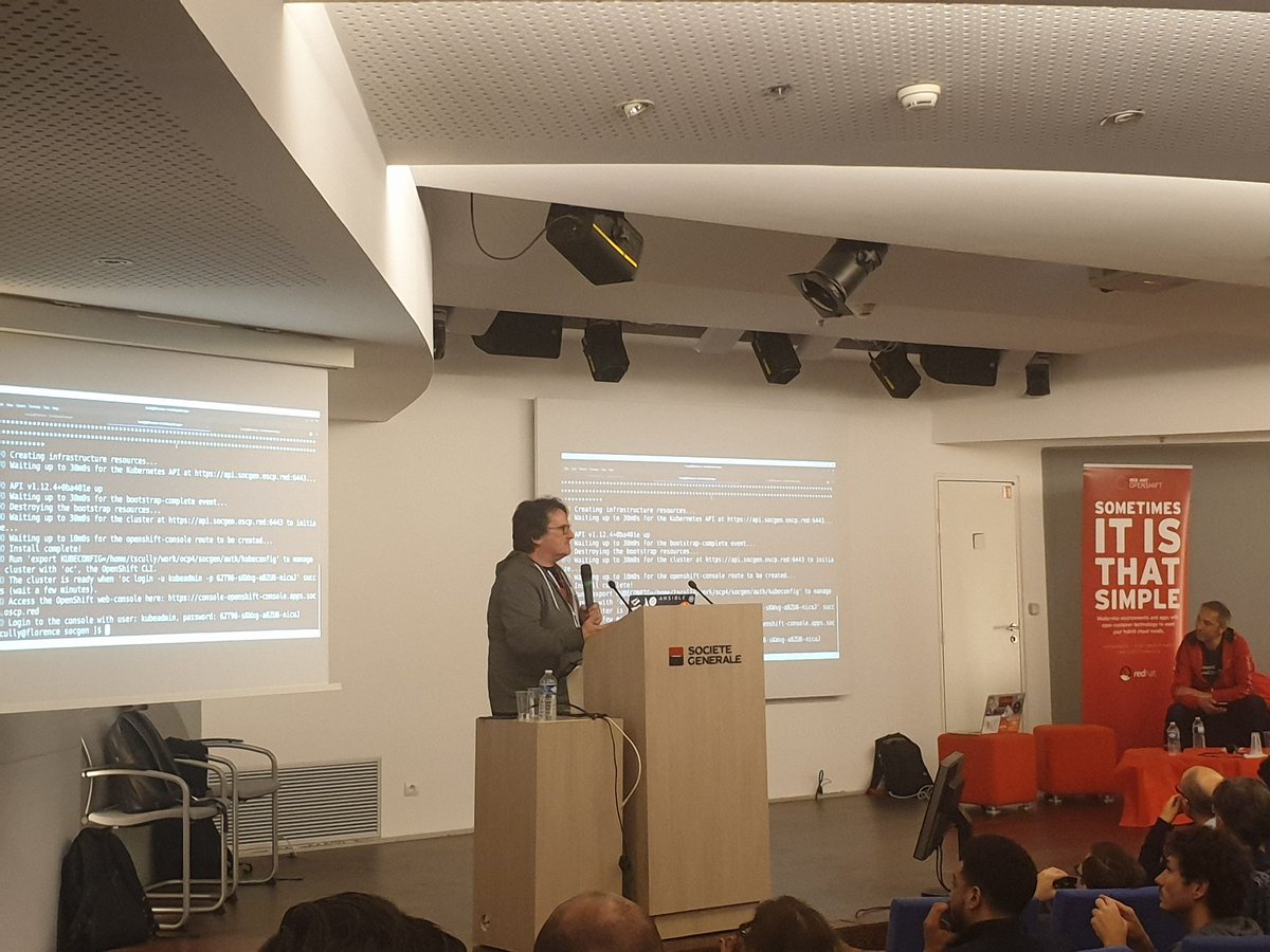 natalevinto's tweet image. #OpenShift4 LIVE at #OpenShift Meetup #Paris from @tonyjscully    just up and running in few minutes! #Operators @openshift @SocieteGenerale @RedHat_France