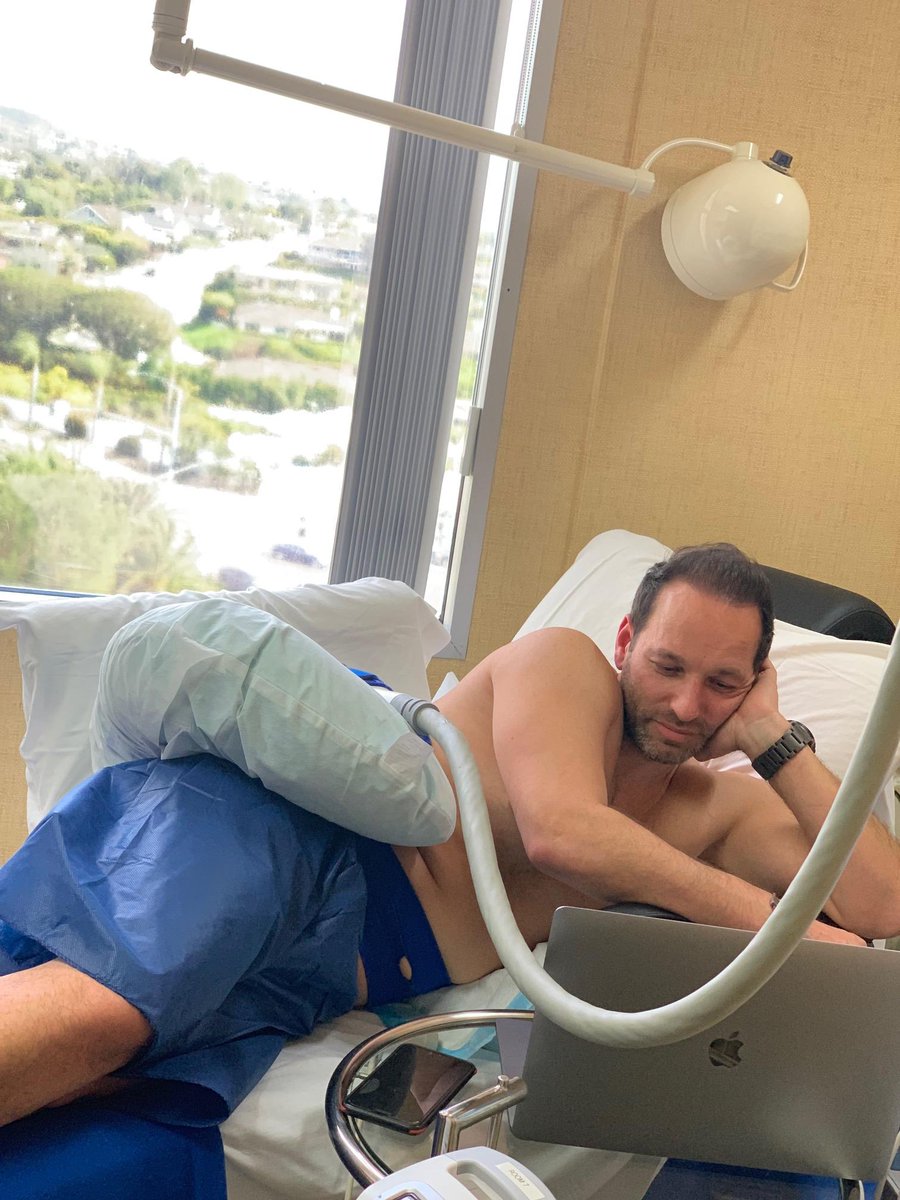 silverberg_md's tweet photo. Summer is almost here! There's still time to treat those stubborn areas with CoolSculpting before beach season 😎 Schedule your consultation today! 949-236-6217 #silverbergmd #dermatology #coolsculpting #flanks #fitness #motivation #beachbody #freezeyourfat #coolsculptingwithjen https://t.co/k2wKFjPKN4