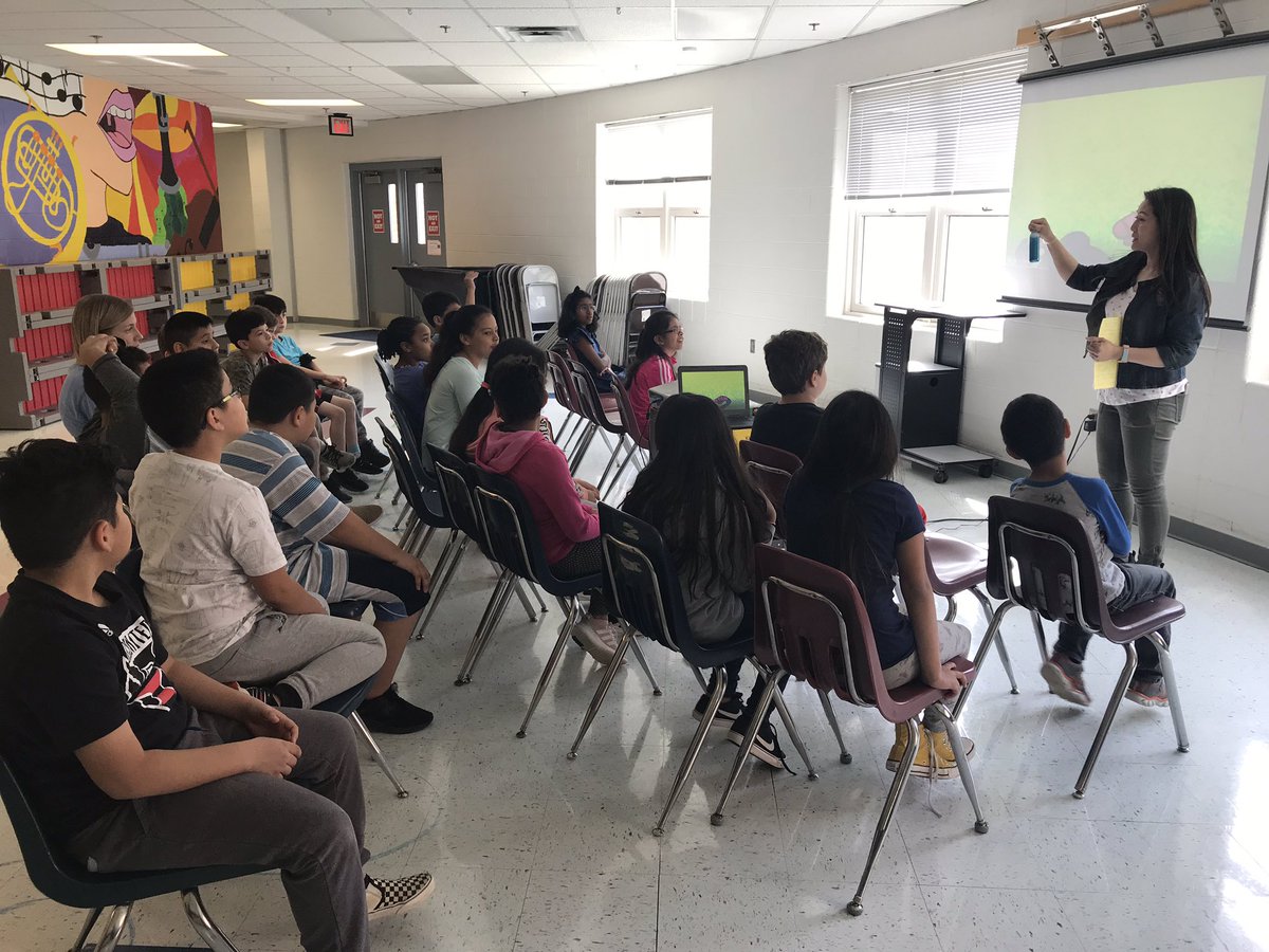 MNTNMVR_777's tweet photo. Impactful morning @ProvidenceES #UnderstandingFriends Autism awareness event! Students participated in various activities to gain understanding of what students living with a disability experience. Thanks @JonStehle, @MasonRowing Coach Ellie, Jeannie (Mom) & all who volunteered! https://t.co/B7OuFpMbqr