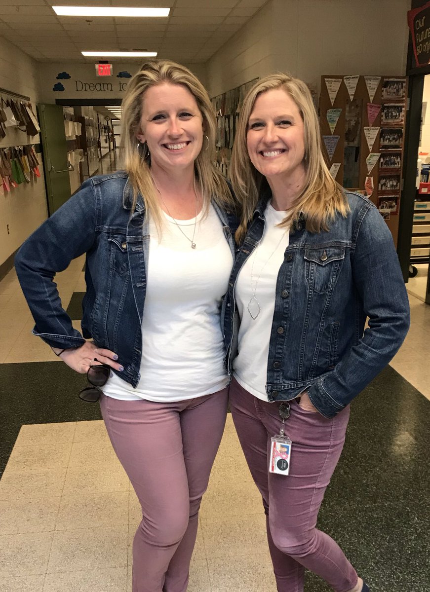 Class picture day! Year #5 together!! #SLES19