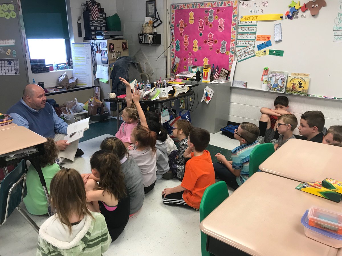 WVEducation's tweet photo. West Virginia Department of Education employees participated in Let's Read WV Day by reading in classrooms throughout the day! We were so impressed with the enthusiasm of these young readers! #ReadWV https://t.co/EZxMiN6Oi8