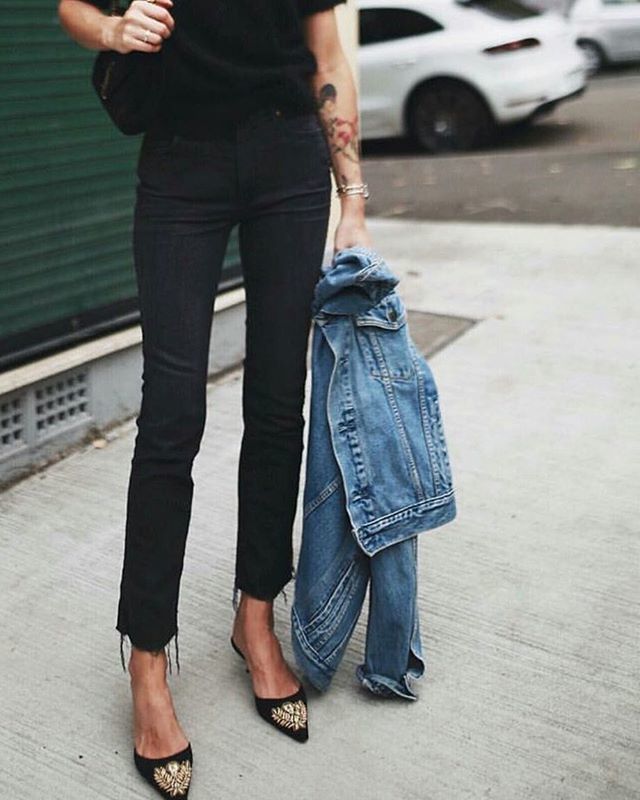 MissKombin's tweet image. Whatever... Just give me my jeans 💃 #jean #jeanstyle #misskombin #fashionista #blackjean #jeanoutfit #instastyle #friday #casual #whattowear #todaysoutfit #lifestyle bit.ly/2Ixqgj0