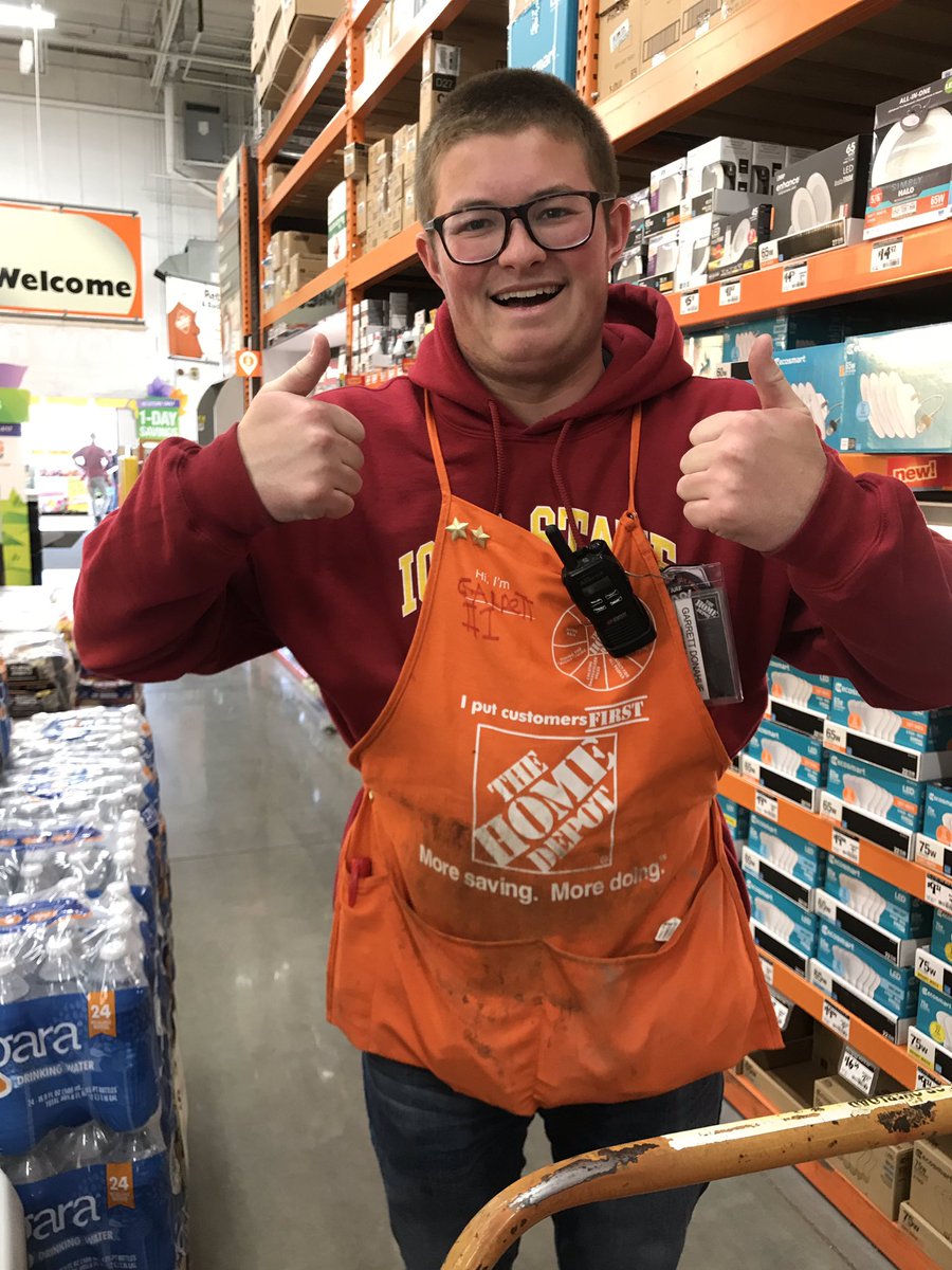 ashley barvincak tweet media