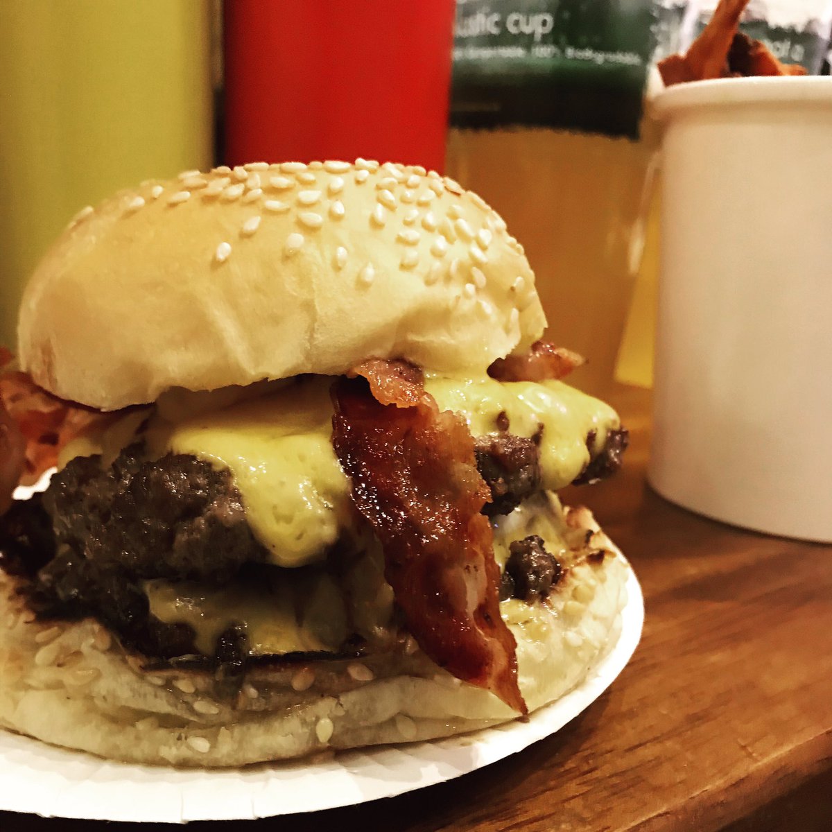 GerhardBurgerC's tweet photo. One Sentence Review: @bleeckerburger The burger was on fleek the sweet potato fries just bleak #gerhardburgerclub #gbc #gerhardorgohome #londonfoodie #london #londonfood #foodie #foodporn #londoneats #instafood #food #londonlife #londonfoodies #foodphotography #londonrestaurants https://t.co/voKSGerKlg