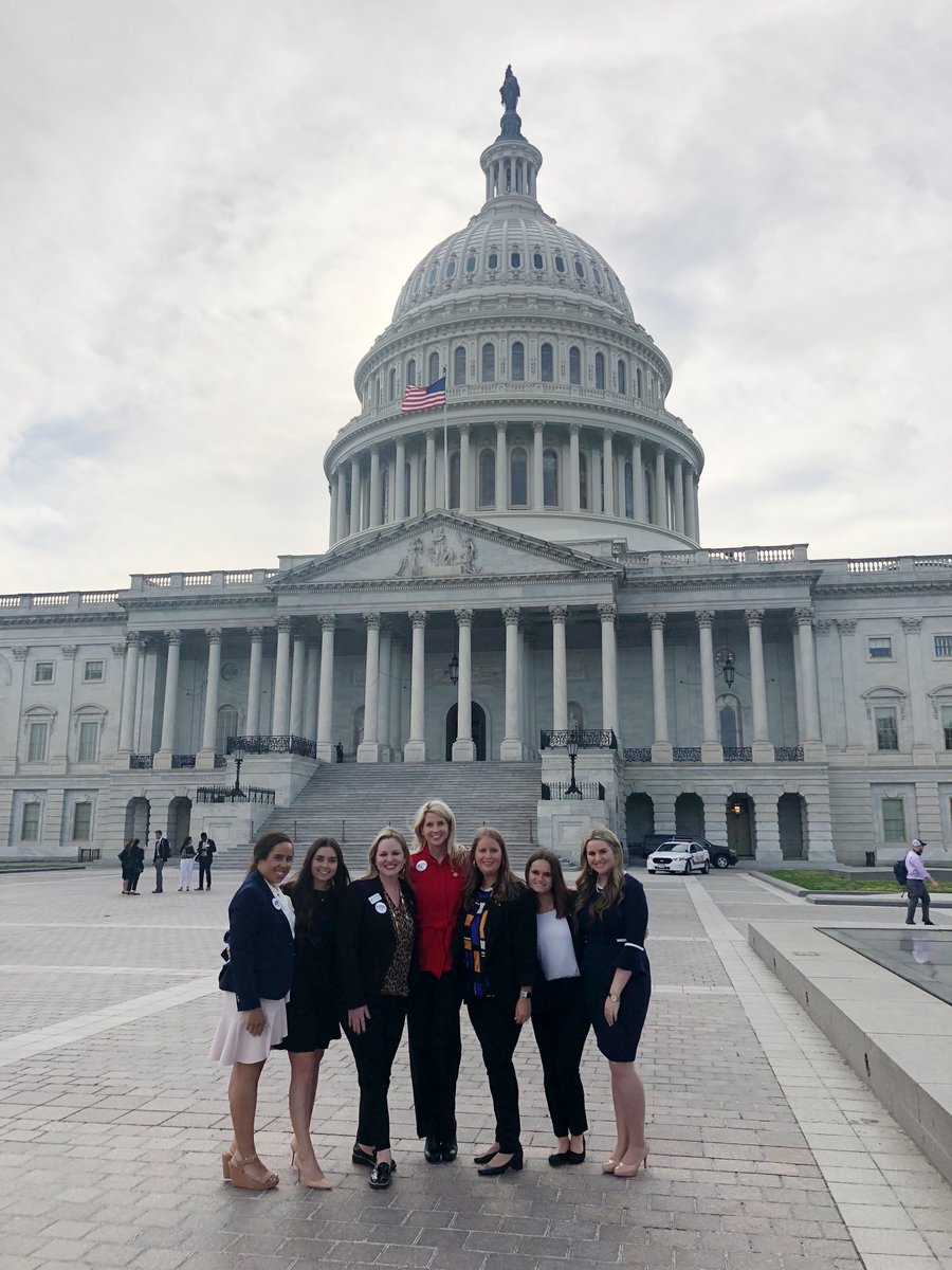 Zeta Tau Alpha tweet media