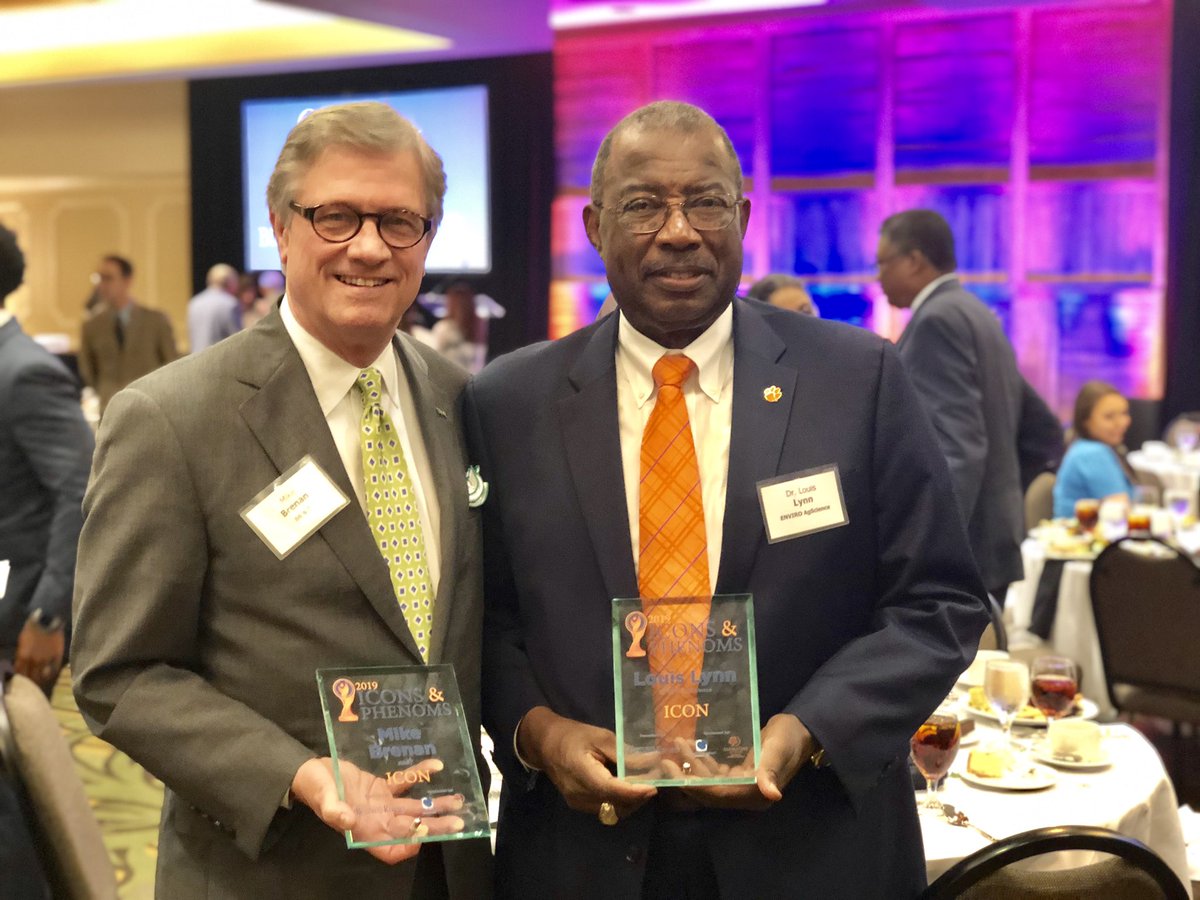Celebrating our Founder and Chairman, Dr. Lynn receiving the ICON Award from the Columbia Regional Business Report. @askBBT <a href="/ClemsonUniv/">Clemson University</a> <a href="/CULINC/">ColumbiaUrbanLeague</a>