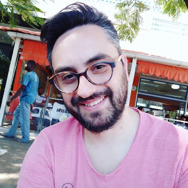 giommarresi_'s tweet photo. A Pastelaria
#illustrations #comics #cloth #clothes #bestenergy #springcollection #feima #mozambico #mozambique #fashionblogger #exhibition #capulana #maputo #maputocity #maputocidade #photooftheday #picoftheday #instaartist #instacomics #instacool #ins… https://t.co/6vEbCY1e7A https://t.co/JqYzhQb3Fi