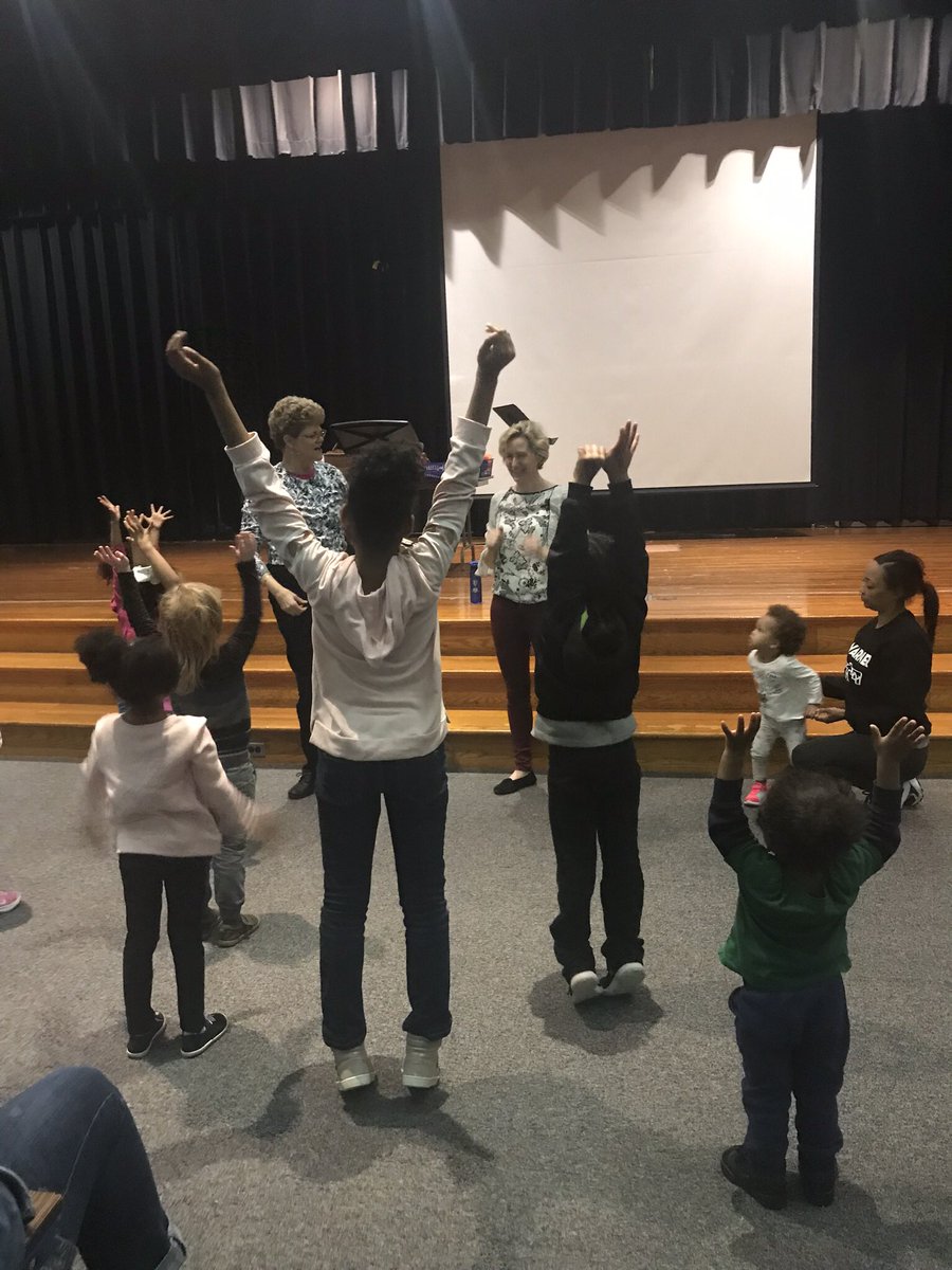 EarlyYearsRC's tweet photo. Music night at Warner PreK . So much fun ! @EarlyYearsRC @RedClaySchools https://t.co/HxXQnSOTzy