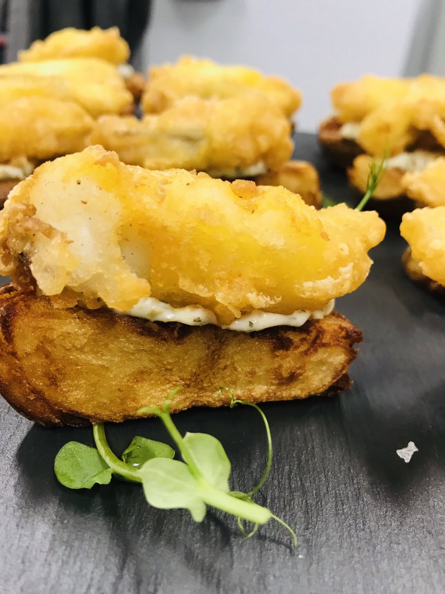pdouglass2010's tweet photo. Canapés this evening @compassgroupuk https://t.co/IeRPDlJ4gT