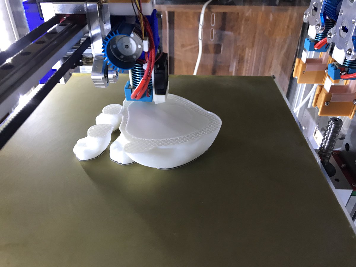 TechildLLC's tweet image. Here comes @loubie_3D’s Murphy! Another fantastic filament, pearl white, by @SnoLabs3D.