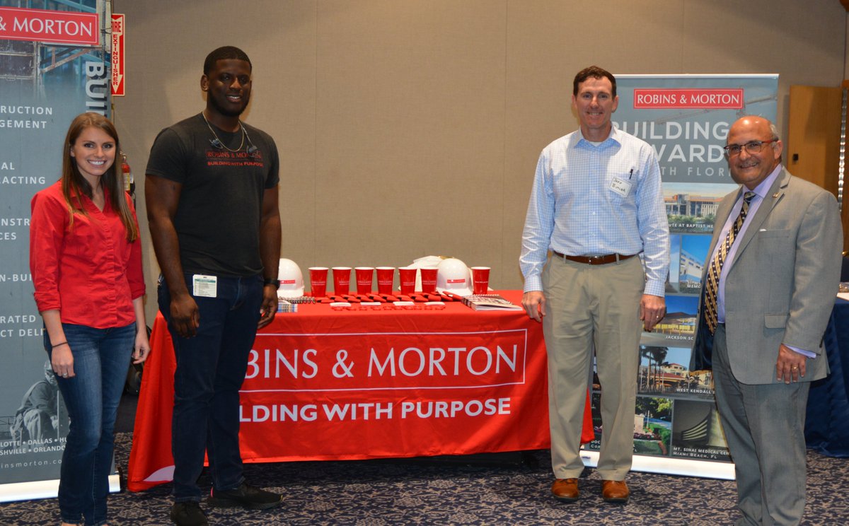 FIU_MossSchool's tweet photo. Thank you, Robins &amp; Morton for participating in this year's Spring 2019 Career Expo #FIU #FIUMOSS #Spring2019CareerExpo #ConstructionManagement #HireFIU https://t.co/SmS8YiFN3M