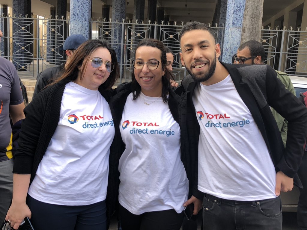 corinne_souchet's tweet photo. Ravie de partager un très bon moment avec les collaborateurs #ADMValue sur le plateau de #Meknes en ce jour de lancement de la marque @TotalDirEnergie
@TDE_ProCycling @Vendee_U
#TourDuMaroc https://t.co/b8YfsjDUmF