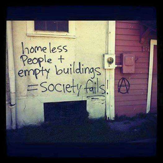 AzadiBarabary's tweet photo. #homeless #peolpe #homelesspeople #empty #buildings #emptybuilding #society #societyfail #societyfails
#حق_سرپناه https://t.co/GA73jtEAyl