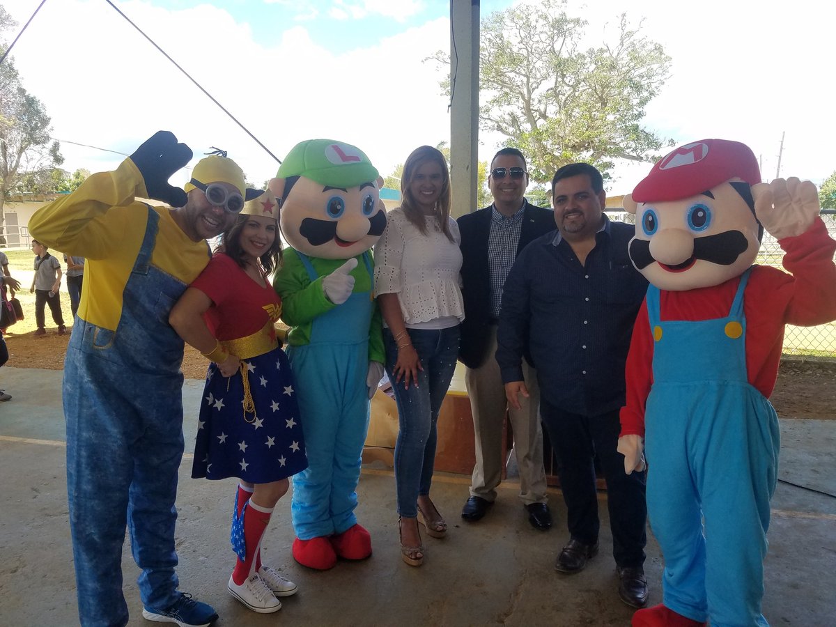 OficinaMayaguez's tweet photo. Visitando la Esc. Conchita Igartua de Aguadilla en la Actividadad: "Abriendo puertas al desarrollo de la niñez temprana". #TeamOREM https://t.co/CWPddHH7uO