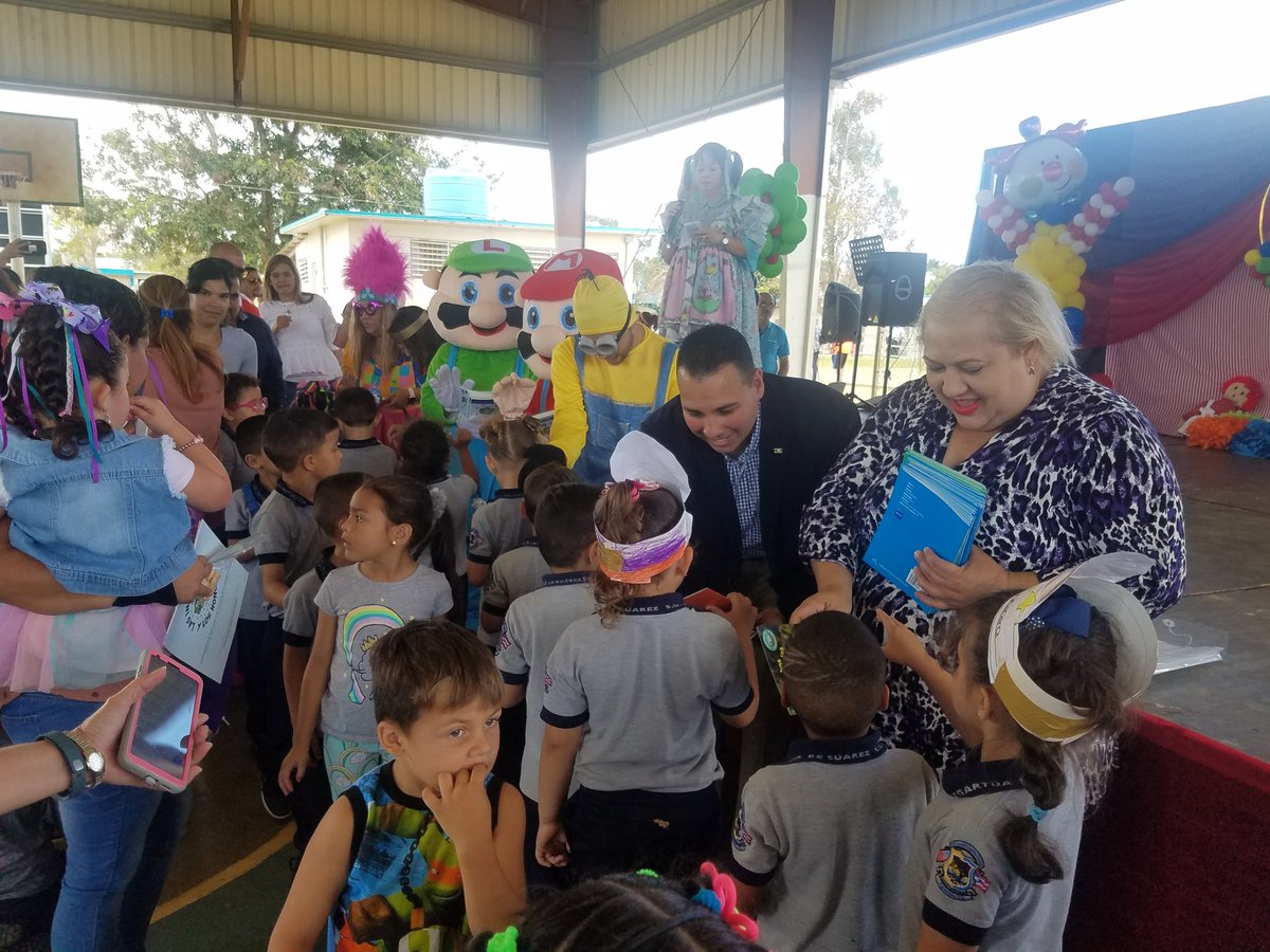 OficinaMayaguez's tweet photo. Visitando la Esc. Conchita Igartua de Aguadilla en la Actividadad: "Abriendo puertas al desarrollo de la niñez temprana". #TeamOREM https://t.co/CWPddHH7uO
