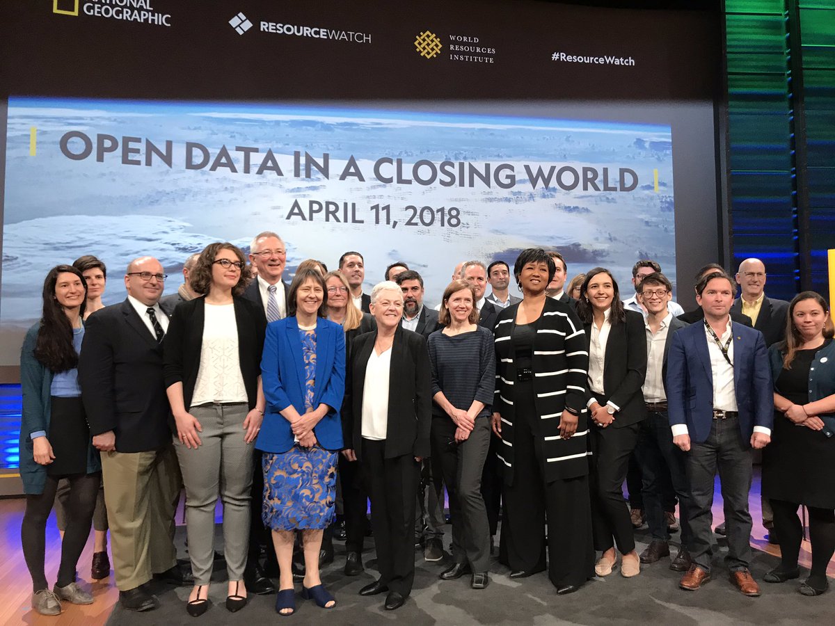 Happy Birthday @resource_watch! Congrats on your first year of telling #datadrivenstories and sharing #opendata. Check out Resource Watch & explore their hundreds of #data sets on the environment and human development: ow.ly/5pZs50pShdG @WorldResources @NatGeo
