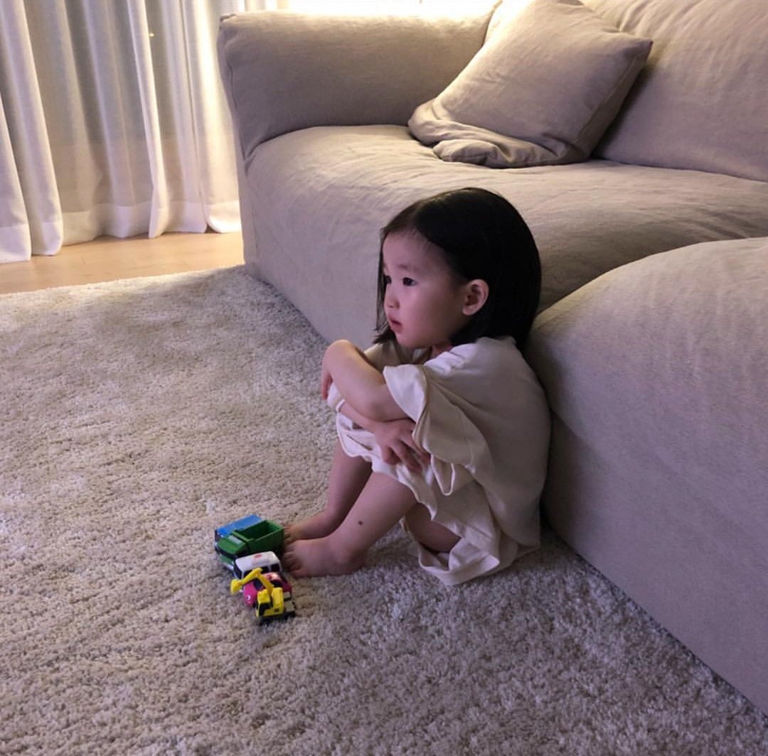 bslgnt's tweet image. Zaten moralim bozuk bide Züleyha yı izliyorumdur..  #SanaMuhtacım