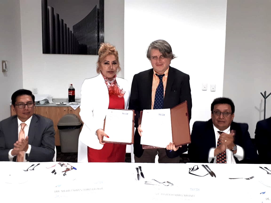 RUV_Mex's tweet photo. Gracias por la confianza @ANCSACNacional y Dra. Ma. del Carmen Flores, pues con el convenio que firmamos hoy se facilitará la labor de los verificadores a través de desarrollos tecnológicos, fortaleciendo el derecho a la vivienda: “No les vamos a fallar” finalizó @MeaneySuarez https://t.co/BVJkHPfMl3