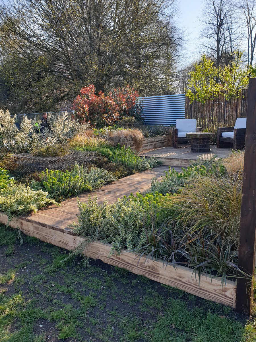smartscaper's tweet photo. #RHSCardiff show garden all done, we await the judging! @DCarri87 https://t.co/za13gDuj5f