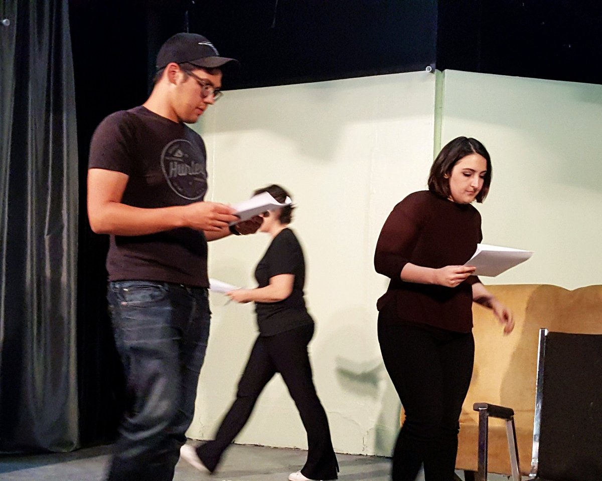 BaileyDirects's tweet image. Director Chris Lee stages the action with actors Katrina Naficy and (in b.g.) Elizabeth Foldes Meiman in week 3 of the 6-Week Directors Workshop.
thedirectorsworkshop.com
#directingtools #thedirectorsworkshop #directingactors #directingworkshop #directingclass #directingcoach