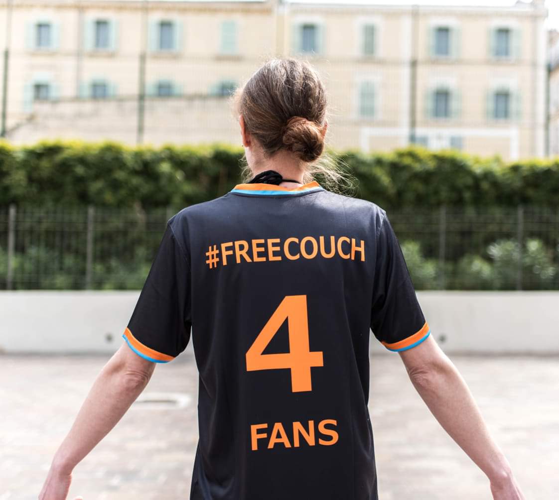 beligane's tweet photo. Un grand merci à @Mattos1313 et @BenByllel pour ce superbe maillot, ces jolies photos et l'interview à venir. Je suis fière d'être #SuperAmbassadrice😉 pour @Freecouch4fans ! https://t.co/ANvMRz11vn