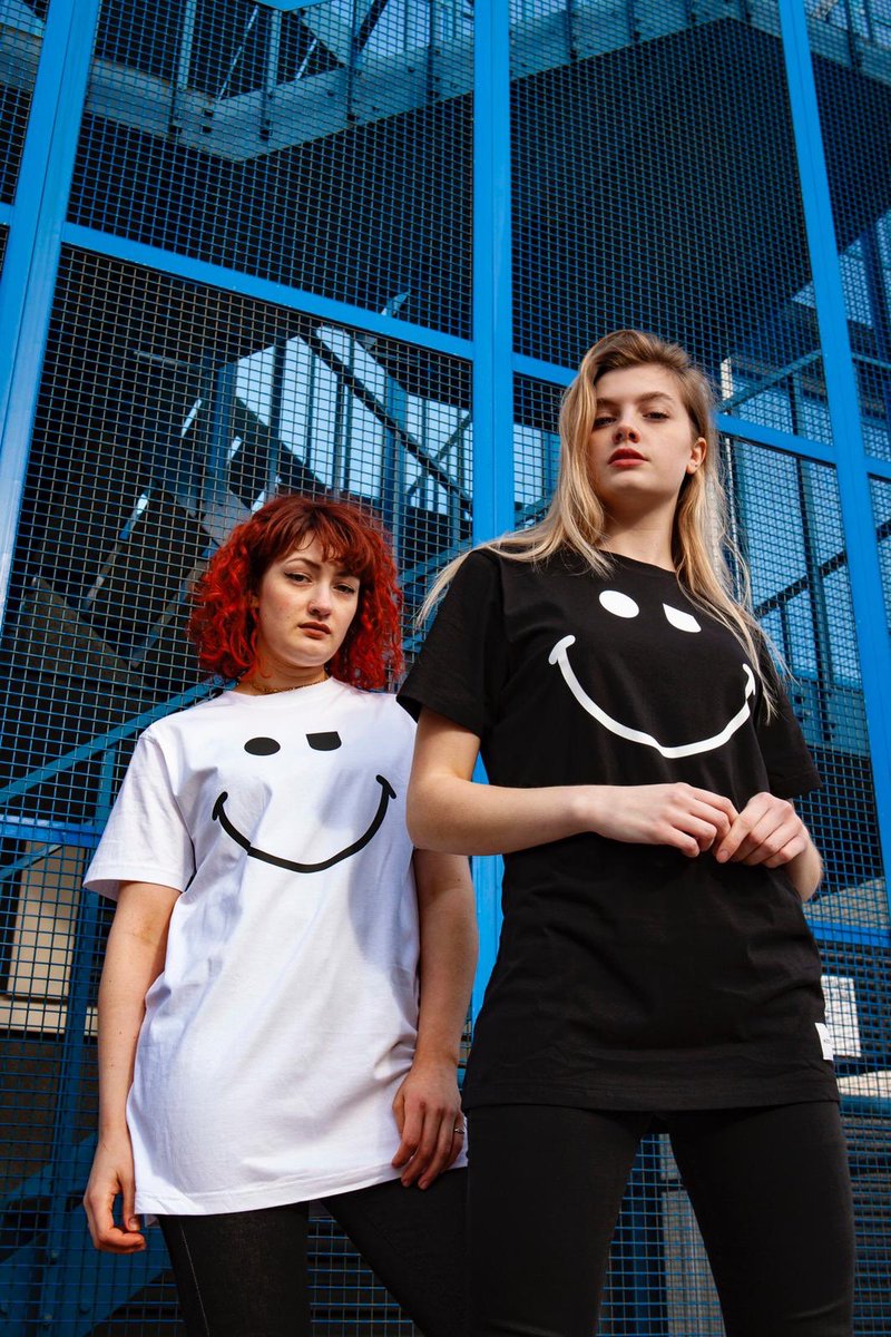 Thanks for all the love!

Orders from 🇧🇬 🇷🇴 🇩🇪 🇺🇸 🇬🇧🇨🇭🇪🇸 🇮🇹 🇦🇺

We ship worldwide 🌍

#streetwear #ukfashion #clothing #womenswear #streetstyle #housik #ukstyle #ukstreetwear #womensfashion #menswear #style #blog #fashionblog #streetwearblog