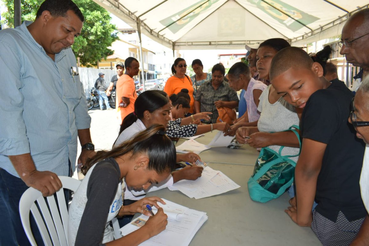 propeepgob's tweet photo. Jornada de Inclusión social No.58 en la provincia Dajabón #QuisqueyaDigna 

Servicios: 
▪️Inscripción cursos @InfotepRD
▪️Registro continuidad educativa 
▪️Seguro de salud @ARSSeNaSaRD 
▪️Atención a personas con discapacidad @CONADISRD
▪️Continuidad Educativa https://t.co/DLB35IsRBC