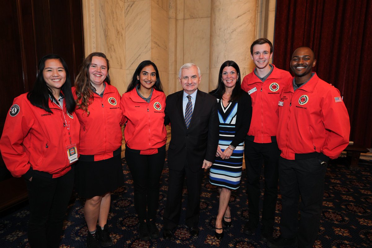 AnnMaura's tweet image. .@SenJackReed is a steadfast champion of national service in Rhode Island and across the nation. We were grateful for your support at @cityyear's congressional reception yesterday @CityYearPVD #cyinvests