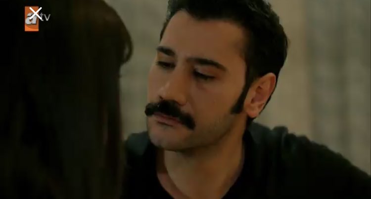 vickivegaaa's tweet image. Ya Yılmaz aşık değilsen neden böyle bakıyorsun kıza yaaaa #SanaMuhtacım