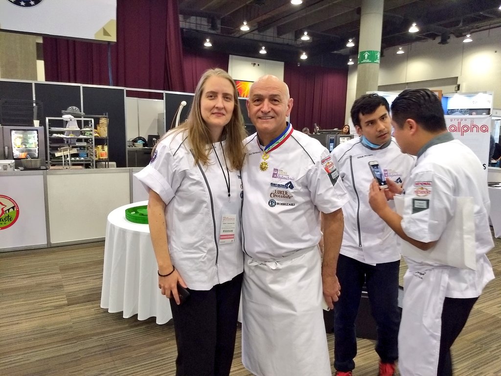 vatelclubmexico's tweet photo. #CopaVatel #Repostería #FlorayFauna @GastronomicaMex @WTC_Mexico @Guy_Santoro @ChefAzari @ac_adm https://t.co/geoN4GdkoI
