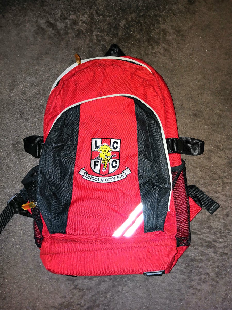 Alan_Ringrose's tweet photo. Found this in the loft, all ready for next season 😊⚽
@katythornley @DaisyMarsh7
Women Imps
#UTWI
#WImps https://t.co/5ZEv11fxvw