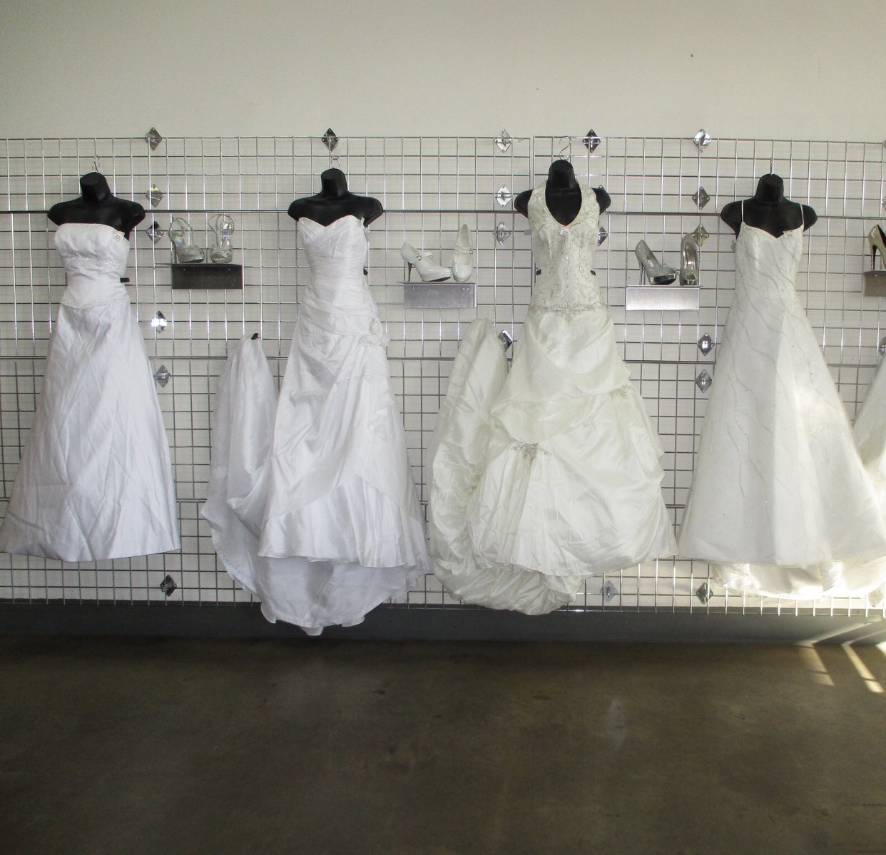 bridal thrift stores near me