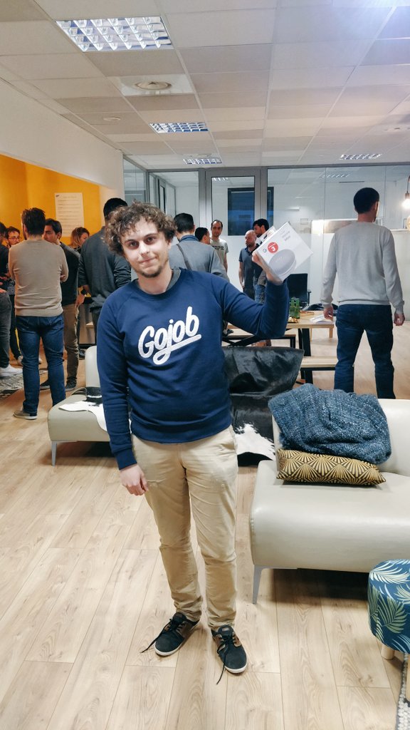 GDGAixMarseille's tweet photo. Merci à tous pour votre participation ce soir. Un très bel accueil et deux présentations de grande qualité. Merci à @gojob_official pour l'accueil et à @fannySesia pour l'organisation. Et félicitations à notre gagnant du Quiz RxJS ! #Meetup #AixenProvence #DEVcommunity 👍 https://t.co/VdJzTZlLvf
