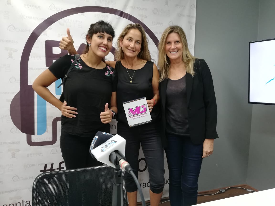 MujeresLDeporte's tweet photo. Con estas tremendas invitadas arrancamos esta nueva vitrina para el dep femenino. Desde ahora, todos los jueves #MujeresAlDeporte x @radiotouch10 Gracias #BárbaraHernández #SirenaDeHielo #PatriciaLópez #Coch #FabiolaFernandez #runbella #runningmotivation #ErikaOlivera #running https://t.co/mPMkMKE6g9