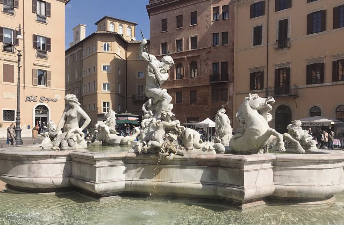 TenonTours's tweet photo. Rome has the most monuments than any other city in the world! Allow our Personal Travel Specialists to put together a custom itinerary covering everything you want to see and do! 😍📸Credit: @sakotaco123
#Rome #Italy #TTFeaturedDestination #TravelWithTenon #LoveItaly https://t.co/pJ38aqnJg1