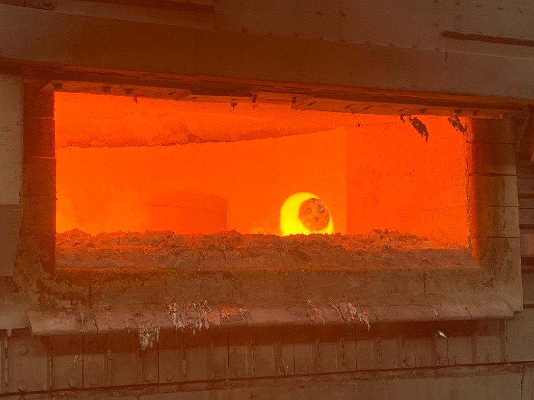 MagnecoMetrel's tweet photo. Keep your Aluminum furnace HOT with Magneco/Metrel Metpump Products! #Metpump https://t.co/AQ3f3XQdHI