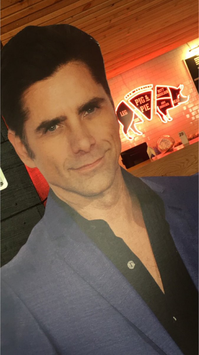 studiovitaldanc's tweet photo. Just another day with (cardboard) @JohnStamos at @MosleysBarbecue #lifeasnormal #peoplewanttokeephim #iwillfightyou https://t.co/TLeP1y89cq