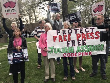 View image on Twitter