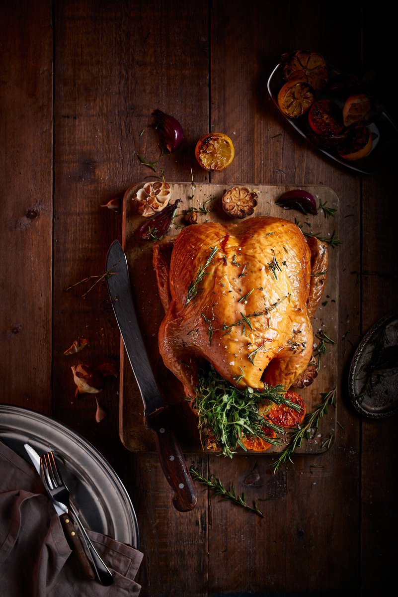 Weekend planning? Whole chickens, mini roast joints and regular joints are all in stock @hallsofhazlemere 👌🏻