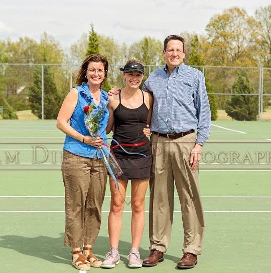 USJ_Tennis's tweet photo. Celebrating these senior girls and their parental support on Senior Night at the U.  ⁦@USJAthletics⁩ ⁦@thebruinreport⁩ https://t.co/cq8gCVs1CE