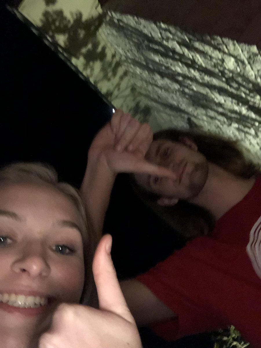 juliakgraham's tweet photo. Julia Graham of Fartin and Dartin demolishes Brock of Drunkin Donuts @19Dshs https://t.co/RFZRyjWtcf