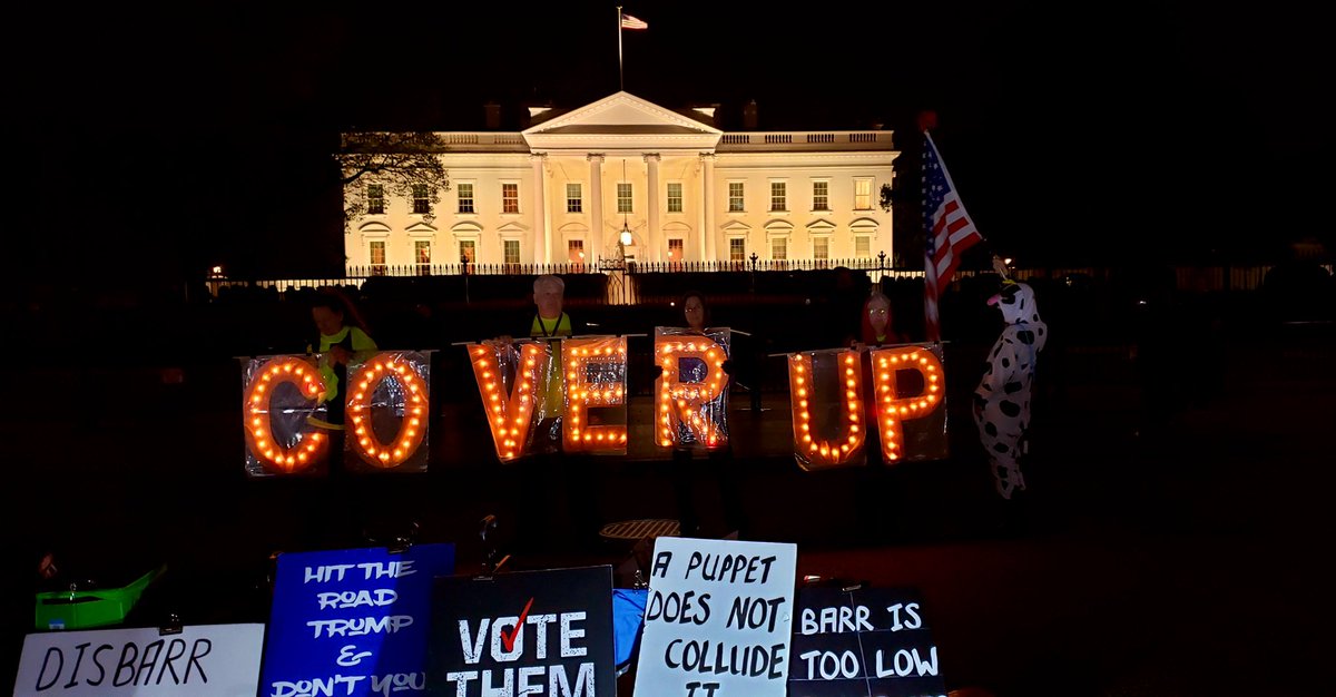 KremlinAnnex's tweet photo. We were loud and clear tonight, night #226 at the #KremlinAnnex!
COVERUP!!!!
#WeThePeopleDemandTheFullReport ๐บ๐ธ https://t.co/7SNpF9nu5r