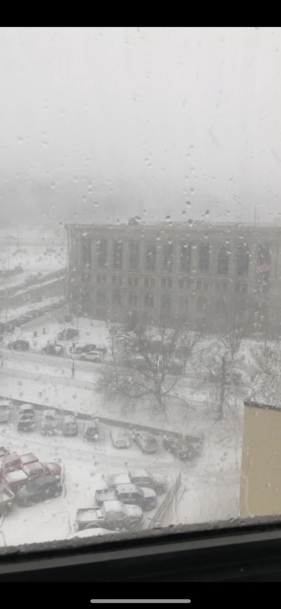 In Duluth, MN for the <a href="/lukecombs/">Luke Combs 🎤</a> concert! Travelled 12 hours from Regina, SK, Canada! #WinterStormWesley <a href="/weatherchannel/">The Weather Channel</a>