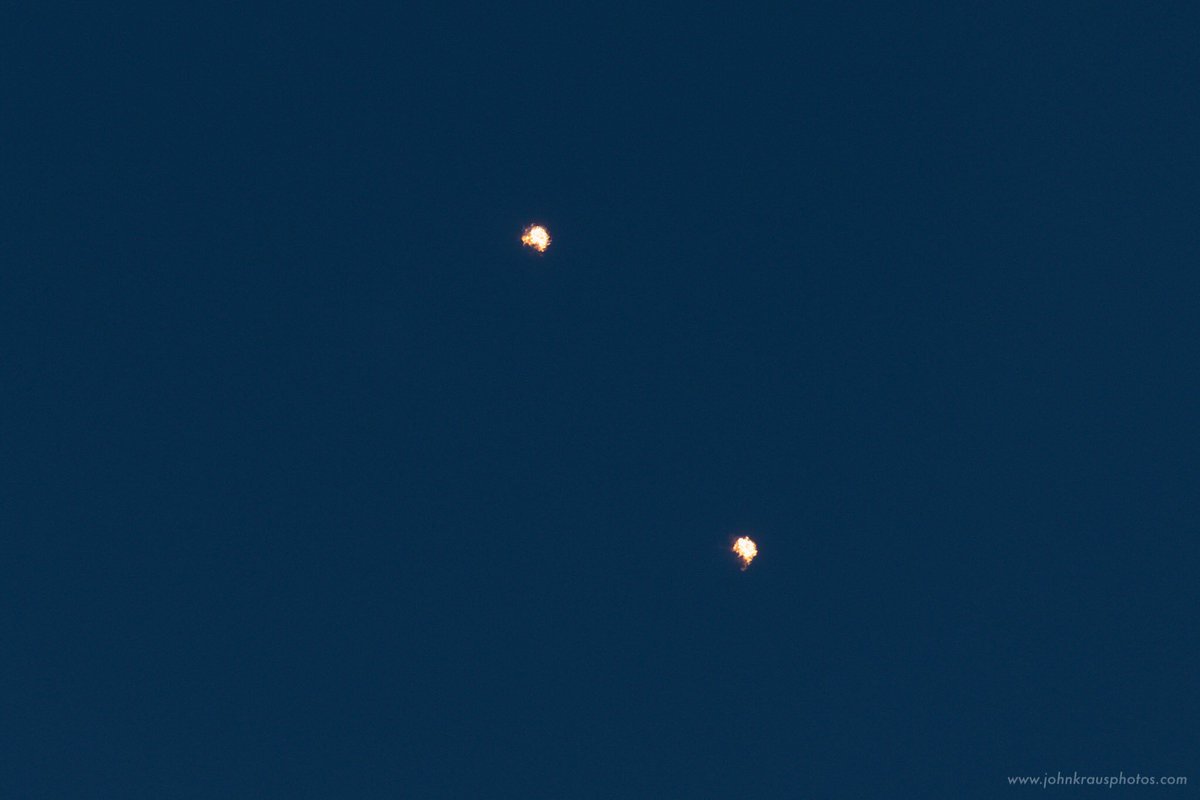 johnkrausphotos's tweet photo. SpaceX’s Falcon Heavy launch of Arabsat-6A this evening was simply incredible. Here’s my views of the launch and side boosters’ landings, as seen from the NASA Causeway. WOW! https://t.co/cM57svXX9n