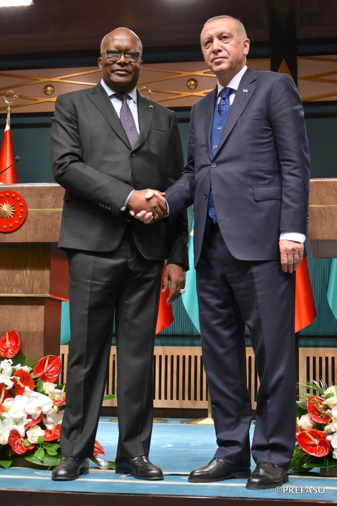 rochkaborepf's tweet photo. En ma qualité de Président en exercice du #G5Sahel, je salue l'engagement de la #Turquie à travers sa contribution à l'opérationnalisation de la force conjointe du G5Sahel que nous entendons faire monter en puissance au cours de cette année 2019 @RT_Erdogan https://t.co/mZ2ZN0tWR5
