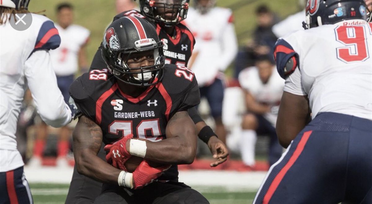 Cash_D79's tweet photo. After a great talk with @CoachJjLaster I am Extremely blessed to receive my first D-1 offer from Gardner-Webb university‼️ #RunninBulldogs @GWUFootball https://t.co/BvBZ5cD0nZ