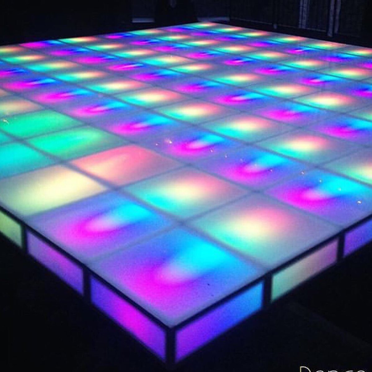 EventsRafiki's tweet photo. Let @EventsRafiki turn your event into a Party🎊🎉🎊🎉🎊🎉with our beautiful and quality sparkling dance floor🔥🔥🔥🔥🔥🔥and our stage statements!!!!  Nothing beats how excited your guests will be.👌💪👍We’re just a call away. #GIJ_At_60 #GIJ_PR_EVENTS #Creativity_Through_Events https://t.co/sM3Ug4oCH0
